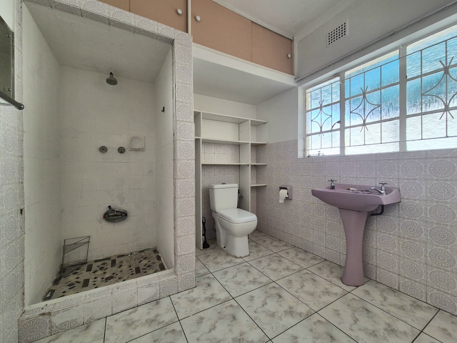 3 Bedroom Property for Sale in Wynberg Western Cape